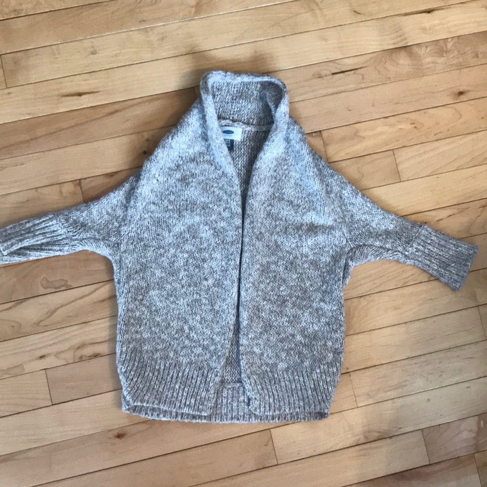 Girls old navy sweater